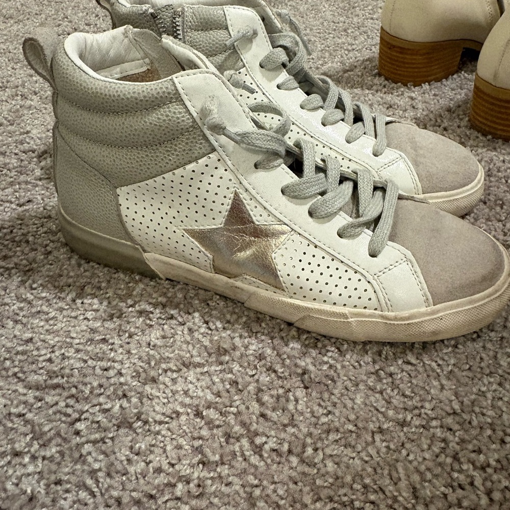 Vintage Havana High-Top Sneakers